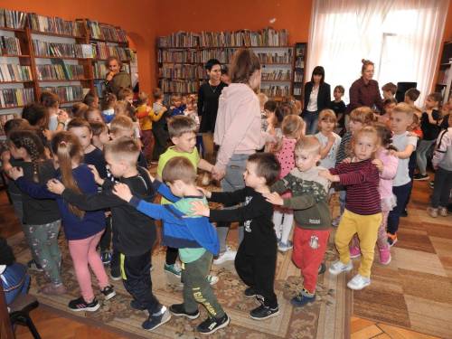 Dzień Dziecka w Powiatowej i Miejskiej Bibliotece w Pruszczu Gdańskim w 2022 roku